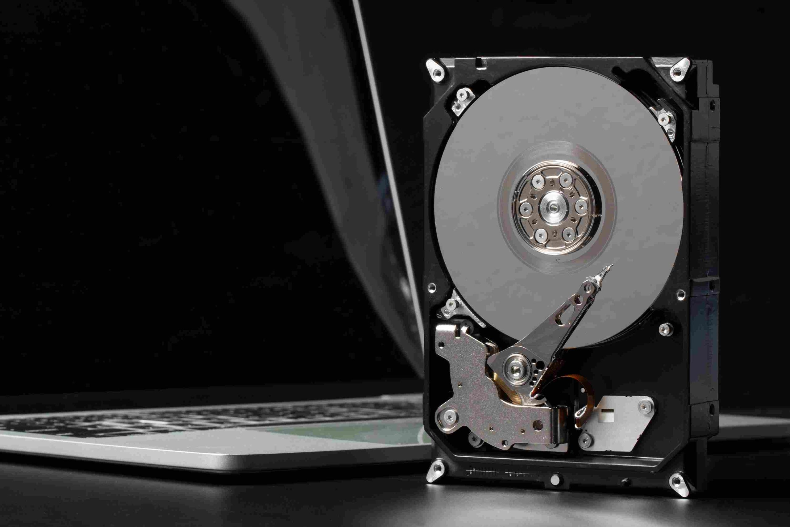 hard-drive-components-laptop_11zon